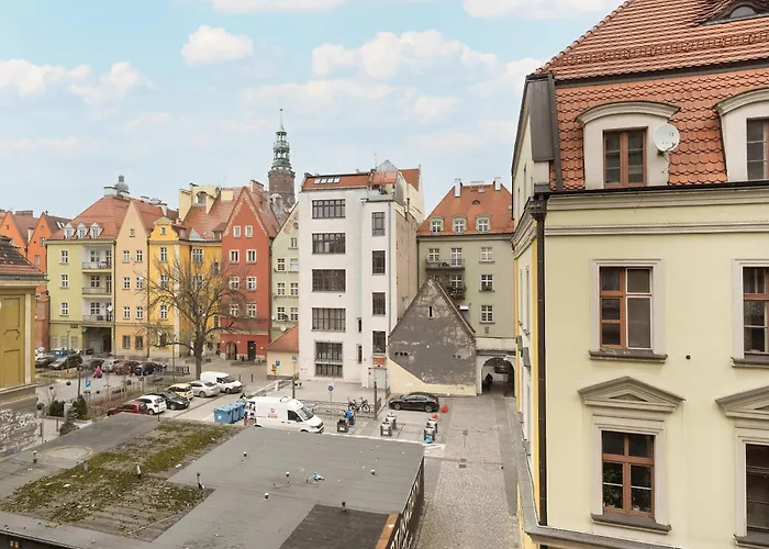 Appartement Unique And Bright Library Near Old Town In By Renters